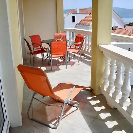 Apartament Janja *