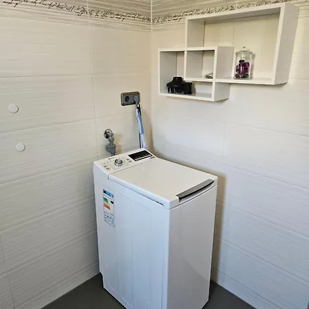 Janja Apartament *