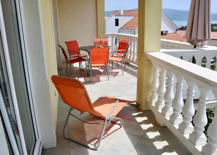 Apartament Janja *