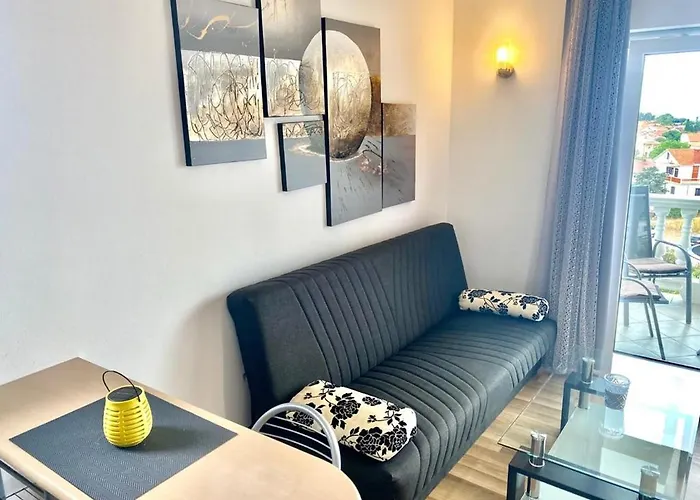 Janja Apartament *
