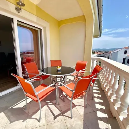 Appartamento Janja *